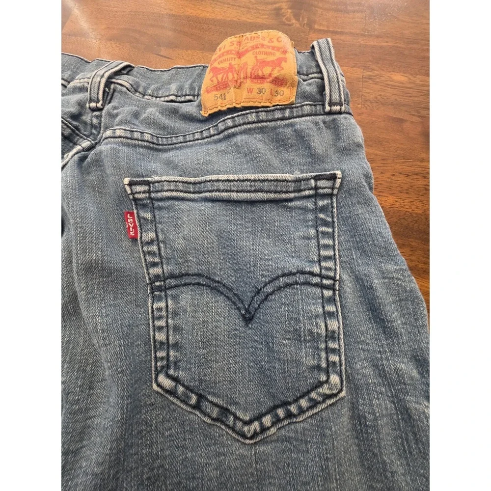 Levi's 541 Athletic Fit Men's Blue Jeans Size 30×30 Stretch